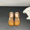 Zapatos de Princesa para Niñas 2026 Verano Estilo Coreano Zapatos de Piel con Corte Lateral Boca Baja de Moda de Caña Baja Suela Suave Elegantes Zapatos para Niños