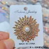 Broche de Mariposa Hueca con Diamantes AB Iridiscentes para Mujer, Pin de Mariposa de Diamantes Lujoso a Todo Color para Trajes y Abrigos, Broche Elegante y Lujoso