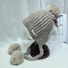Bolso con Borla de Bola de Pelo Dulce Estilo Japonés Gorro para Cabeza de Bolas de Pelo para Mujer Otoño e Invierno Cálido a Prueba de Frío Todo Fósforo Gorro de Lei Feng de Punto Protección para Orejas Gorro de Lana