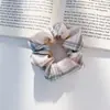 Goma para el Cabello de Camelia Estilo Francés para Mujer, Accesorio de Alto Nivel para Moño, Scrunchie de Moda, Diadema Versátil