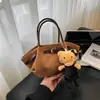 2025 Bolso Cubo de Diseño de Nicho Nuevo de Gran Capacidad Moderno Estilo Coreano Moderno Diario Portátil Elegante Bolso Cruzado