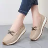 Zapatos de Moda para Mujer Tallas Grandes Transfronterizos 2026 Nueva Colección Primavera Zapatos Elegantes para Mamá Zapatos Antideslizantes para Mujer 36-44