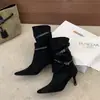 Botas curtas de salto alto com fivela de cinto, botas vintage franzidas de bico fino na altura da panturrilha, botas femininas slim fit da moda para outono e inverno