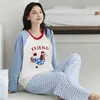 Atacado Em Estoque Algodão Manga Longa Calça Longa Pijama Feminino com Bojo no Peito, Gola Redonda, Temporada de Primavera e Outono, Peça Única Dropshipping