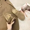 Sapatos quentinhos de pelúcia Birkenstock sapatos femininos 2026 novo estilo mocassins flat slip-on de inverno sapatos peludos Birken sapatos de algodão