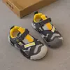 Sandalias Deportivas Cerradas para Niños, Nuevo Estilo de Verano para Niñas, Zapatos de Agua de Malla Transpirable, Suela Suave, Resistentes al Desgaste para la Playa