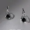 Pendientes Únicos de Diseñador con Diamantes Negros de Quilate para Mujer, Exquisitos Pendientes de Circonita, Pendientes Versátiles de Moda Lujosa Ligera de Celebridad de Internet