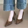 Sapatos Rasos de Salto Fino Urbanos, Estilo Francês Verão 2025 Novos Sapatos Elegantes Rasos Bico Fino de Camurça para Trabalho Feminino