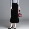 Saia de peixe preta, elegante e simples, nova coleção outono 2026, cintura alta, modeladora, comprimento médio, saia lápis