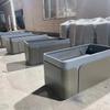 Caja de Flores de Hierro Forjado de Acero Inoxidable para Exterior Valla Valla Jardín Municipal Valla de Columpio Departamento de Ventas Caja de Flores Jardinera