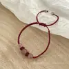Meu nome é Flor de Pessegueiro Zhao pulseira de cristal de morango na costa feminina corda de mão trançada de cristal vermelho pombo amantes namoradas fora ornamentos de mão únicos