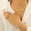 Conjunto de Corrente para Pulseira de Relógio, Colar, Pulseira e Brinco Minimalista, Personalizado, Moderno e Requintado, Transfronteiriço Europeu e Americano, para Mulheres com um Toque de Luxo