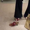 Estilo Chica Caliente Retro~Pantuflas de Tacón Alto Cuadradas Francesas para Mujer, Calzado de Verano para Exteriores, Versión Coreana, Sandalias de Tacón de Aguja Abiertas con Tiras