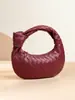 Bolso de Mano Tejido Nuevo Hecho a Mano Transfronterizo de Alta Gama Elegante Versátil Bolso de Hombro Estilo Old Money Bolso de Bollo Anudado para Mujer