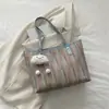 Bolsa de Palha Grande Capacidade para o Dia a Dia de Mulheres 2026 Nova Moda Cor Color-Blocking Estilosa Bolsa de Ombro Bolsa Tote Tendência Este Ano
