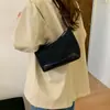 Bolsa Dumpling Nicho High-End Transfronteiriça Nova Bolsa Transversal Fosca com Emenda Retrô Outono Popular Bolsa de Ombro Único Axilar