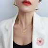 Marca estilo francés ins collar con colgante de corazón de melocotón acero de titanio joyería de oro de 18K accesorios cadena de clavícula para mujeres