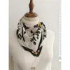 Bufanda Cuadrada Pequeña de Moda y Elegante, Bufanda de Algodón y Seda Estilo Coreano con Cierre Magnético, Bufanda Versátil para el Cuello, Protector Delgado para el Cuello, Sensación de Alta Gama, Bufanda Pequeña