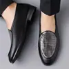 Zapatos hechos a mano de cuero genuino para hombre patrón de cocodrilo mocasines slip-on estilo británico para hombre modernos zapatos de cuero genuino business casual para hombre