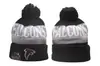 Venta al por mayor de gorros nuevos de otoño e invierno de equipos de fútbol para hombres y mujeres, gorros de punto cálidos con bordado y letras