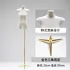 Adereços de modelo de corpo plano Estilo coreano feminino Roupas femininas Peito plano Ombro largo Meio corpo Janela Mesa Loja de roupas Display Rack Corpo inteiro