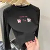 Camiseta de manga larga de forro polar para niña, nuevo estilo otoño e invierno 2026, ropa interior para niños, camiseta base cepillada, moderna