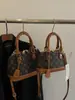 Bolso Carcasa Retro para Presbicia Bolso de Mano Moda Otoño e Invierno 2025 Nuevo Bolso de Hombro Cruzado Exportación Europea y Americana Transfronterizo