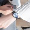 2023kezzi relojes de pareja de negocios nuevos un par de relojes de cuarzo con correa de malla impermeables para hombre y mujer venta al por mayor