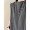 Chaleco blanco estilo americano, capa interior de verano, patchwork deconstruido, camiseta sin mangas para hombre, camiseta sin mangas deportiva para fitness