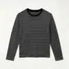Nova Camiseta Listrada de Manga Longa em Liocel para Mulheres, Camisa Básica Soltinha, Top Emagrecedor, Roupa Feminina Versátil e Fashion
