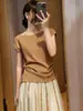 Camiseta feminina de cor sólida, ombro a ombro, assimétrica, justa, manga curta, versátil e valoriza o corpo, top moderno, nova coleção verão 2026