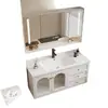 Sencillo tocador de baño rústico estilo francés, que incluye un mueble para lavabo y lavabo integrado