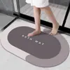 Alfombrilla de Piso Simple de Tierra de Diatomeas de Trébol de Cuatro Hojas, Alfombrilla de Pie para Baño Absorbente de Agua de Secado Rápido, Felpudo Resistente a la Suciedad para Entrada, Disponible para Venta al por Mayor