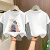 Camiseta de manga larga para niña, nuevo estilo primavera/otoño 2026, base infantil moderna y linda, conjunto de otoño de algodón puro, top tipo dos piezas