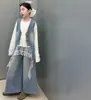 Conjunto de Ropa Interior Irregular de Encaje para Niñas Otoño 2026 Nuevo Estilo Chaleco de Mezclilla Estampado Pantalones de Pierna Ancha Conjunto de Tres Piezas Moderno