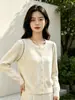 Chaqueta cárdigan de punto de tres hilos de terciopelo Andy engrosada que reduce la edad, con bloques de color, para mujer, nuevo suéter de otoño e invierno 2026