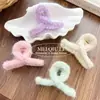 Pinza para el Cabello de Felpa de Lana de Colores Coreana, Pasador Dulce y Lindo para Peinados Recogidos en la Parte Trasera de la Cabeza, Accesorio para el Cabello de Pinza de Tiburón para Mujeres