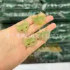 Colgante de Buda de Aceite de Caballo Tipo Hielo Calcedonia Verde, Colgante de Collar de Jade Verde Montaña Lejana, Suministro para Transmisión en Vivo