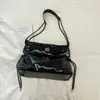 Bolsa Transversal Color Sólida de Grande Capacidade na Moda 2026 Verão Nova Bolsa Tote para o Dia a Dia Bolsa de Ombro Único Simples Retro Estilosa