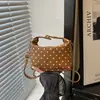 Bolsa de bolinhas design nicho coreano bolsa almofada de grande capacidade feminina toque de alta qualidade para trabalho deslocamento bolsa de ombro único transversal