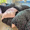 Juego de cuatro piezas de terciopelo de leche clase A invierno doble cara engrosado terciopelo coral ropa de cama para dormitorio estudiantil juego de tres piezas de franela edredón z