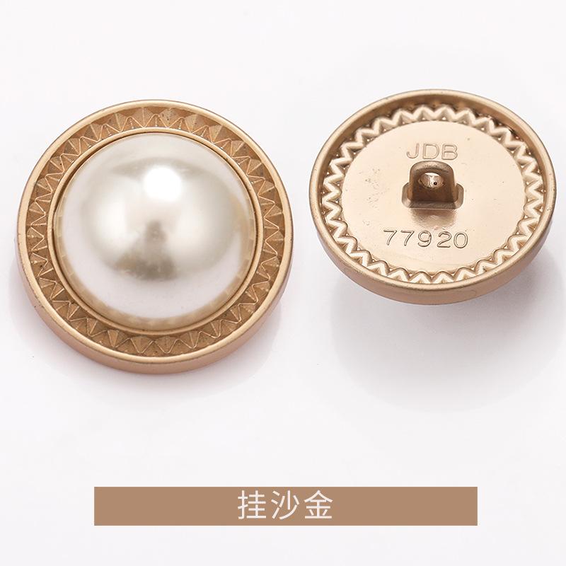 K23A5097挂沙金.jpg