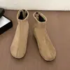 Botas Elásticas Retro Camurça Bico Diviso Salto Escondido Femininas 2026 Nova Moda Botas Curtas de Cano Curto Botas Chelsea de Cano Curto