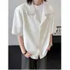 Camisa de seda helada de verano con cuello camisero de manga corta, estilo de dos piezas falso, estilo old money, corte holgado, abotonada, transpirable, moderna, camisa de hombre de alta gama