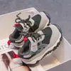 Zapatillas de velcro para niños y niñas de primavera y otoño, con bloques de color, malla transpirable, cómodas, antideslizantes, estilo papá