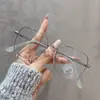 Nuevas Gafas Cuadradas de Alambre Dorado para Mujer Sin Maquillaje, Monturas Pequeñas Versátiles que Muestran el Rostro para Hombres, Gafas Planas Artísticas y Casuales con Filtro de Luz Azul