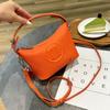Bolsa Feminina de Couro Genuíno Nova Chegada Bolsa de Mão Versátil H Home Mais Vendido Original em estoque Bolsa para Marmita Fivela Prateada Explosões Transfronteiriças