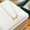 Lucky Moda Europea y Americana Simple y Personalizado Collar con Letra de Amor Corazón Cadena para Clavícula de Mujer Joyería Ins Acero de Titanio Inglés