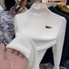 Blusa Básica Feminina Gola Meia-Alta Branca Slim Fit Manga Longa Costurada Versátil Outono Inverno Nova Ombro Normal Estilo Spicy Girl