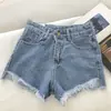 Shorts Jeans Feminino Verão 2025 Novo Solto Versátil Cintura Alta Modelador Estilo Coreano Calça Wide Leg Barra Desfiada Hot Pants Tendência